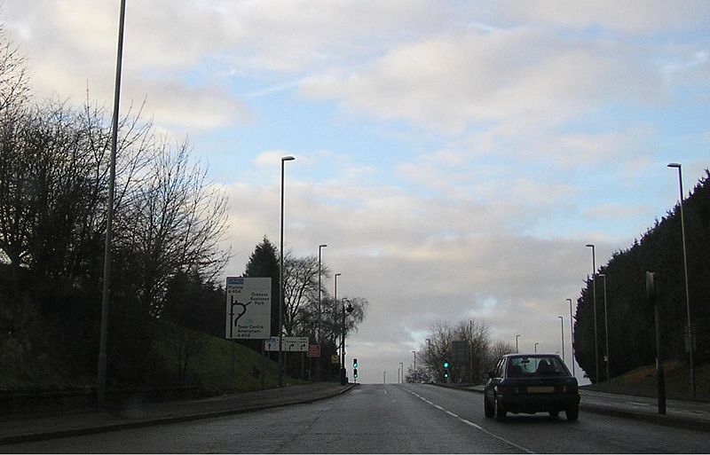 File:A404 Marlow Hill.JPG