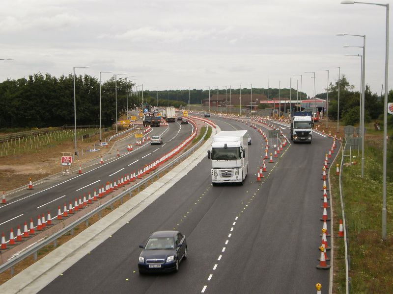 File:Colsterworth junction more zoom - Coppermine - 22720.JPG