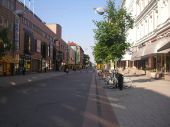 Pedestrianised street, Turku, Finland - Coppermine - 6716.jpeg