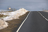 Piles of snow on Hill of Caldback - Geograph - 1697026.jpg