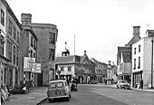 Tetbury town centre - Geograph - 1714341.jpg