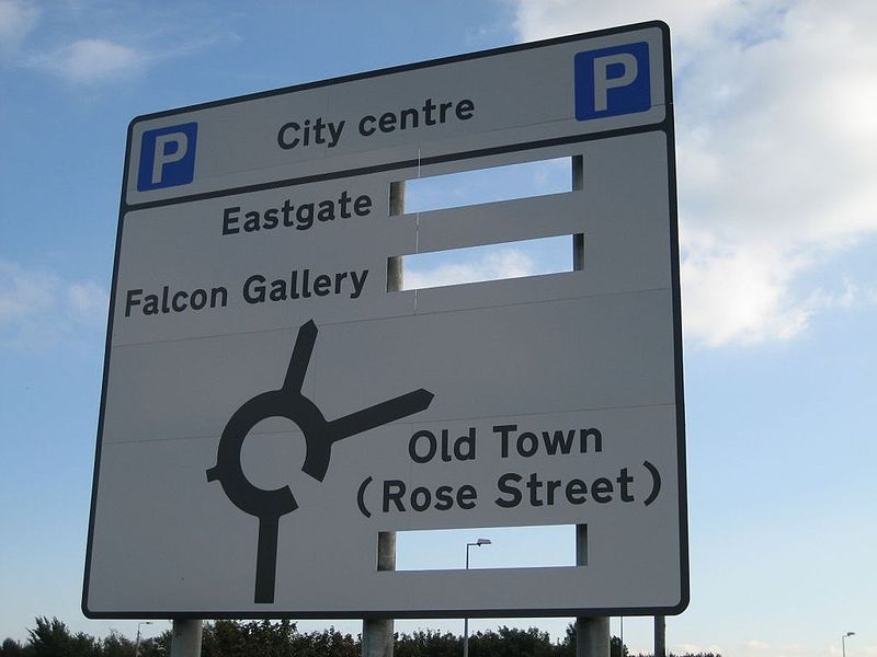 File:Inverness car park signs - Coppermine - 8521.jpg