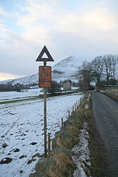 Double corner near Little Forter - Geograph - 1134725.jpg