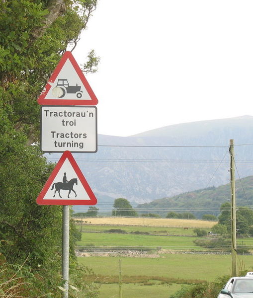 File:Road Signs on the A4085 at Pen-Cefn - Geograph - 230892.jpg