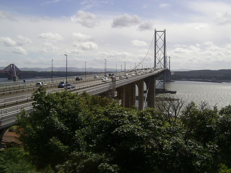 File:Forth Road Bridge 2007.jpg