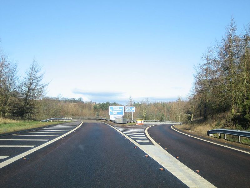 File:M90, Craigend Interchange - Coppermine - 11020.jpg