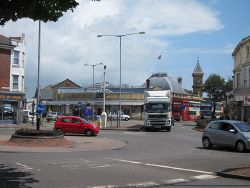 Roundabout on A259 - Geograph - 2474869.jpg