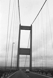 M4 Severn Bridge (1974) - Coppermine - 15378.jpg
