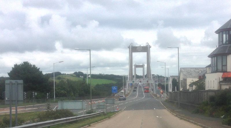 File:Tamar Bridge looking east.jpg