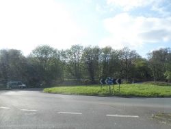 Roundabout on Epping New Road, High Beech - Geograph - 3922640.jpg