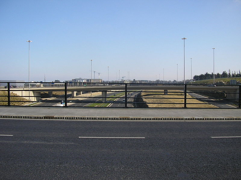 File:M50 south eastern motorway looking south - Coppermine - 10858.JPG