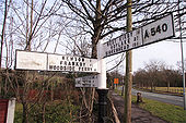 Road Sign at A540 Junction- Caldy - Geograph - 1730099.jpg