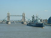 A100 Tower Bridge with HMS Belfast in foreground - Coppermine - 14137.jpg