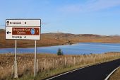 C47 Old Largs Road & Loch Thom - Geograph - 4269260.jpg