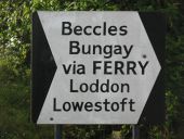 Current sign at Reedham Ferry.JPG