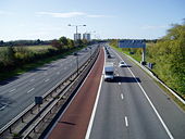 M4 Bus Lane from Osterley Lane bridge - Geograph - 1017020.jpg