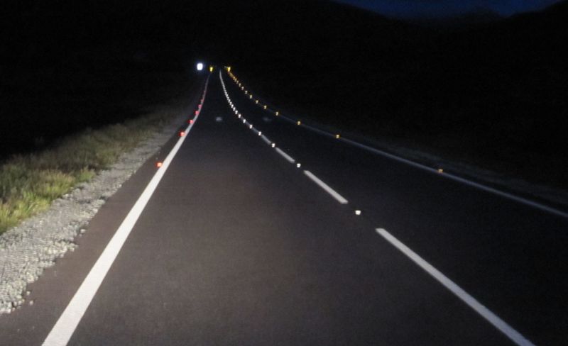 File:Road studs at night.jpg