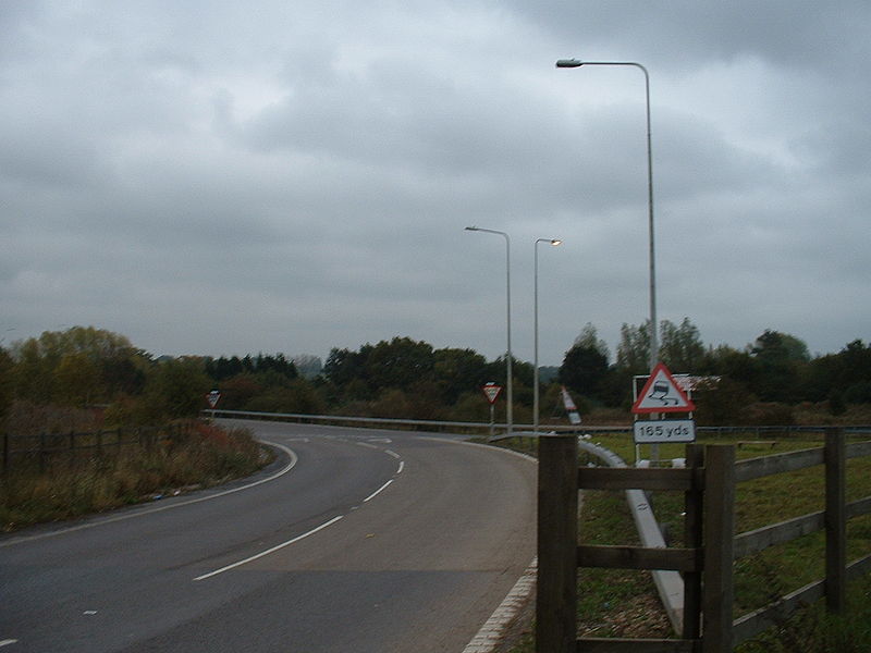 File:M11 J5, London bound access from A1168 southbound. - Coppermine - 16038.jpg