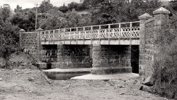 Lisnaree Bridge near Banbridge - Geograph - 3027950.jpg