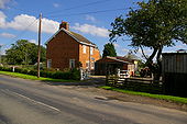 House on B1258 Ebberston - Geograph - 245921.jpg