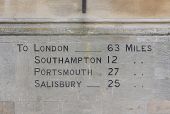 Winchester mileages (C) Graham Horn - Geograph - 1557089.jpg