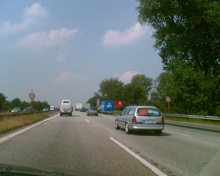 File:D A7 Hamburg - 21JUL06 - Coppermine - 6970.jpg