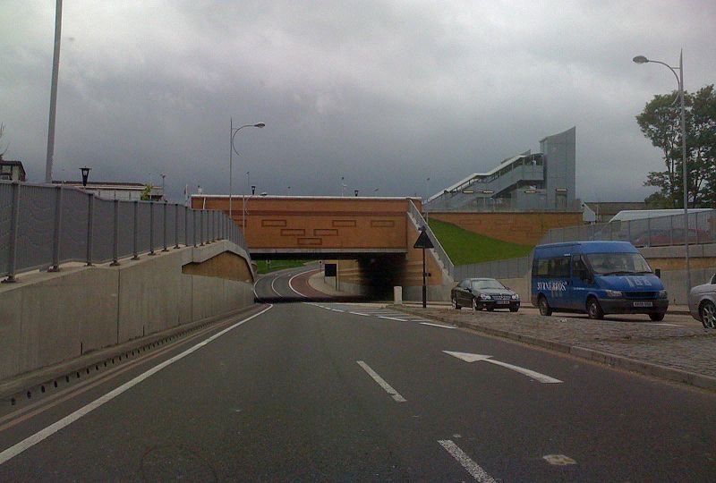 File:A23, Coulsdon Relief Road underpass - Coppermine - 22225.jpg
