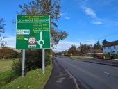 A82 Lochybridge Roundabout - NB ADS.jpg