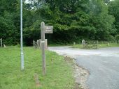 Wooden bus stop - Coppermine - 13526.jpg