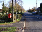 B1117 High Street & Village Pond Postbox - Geograph - 1597965.jpg