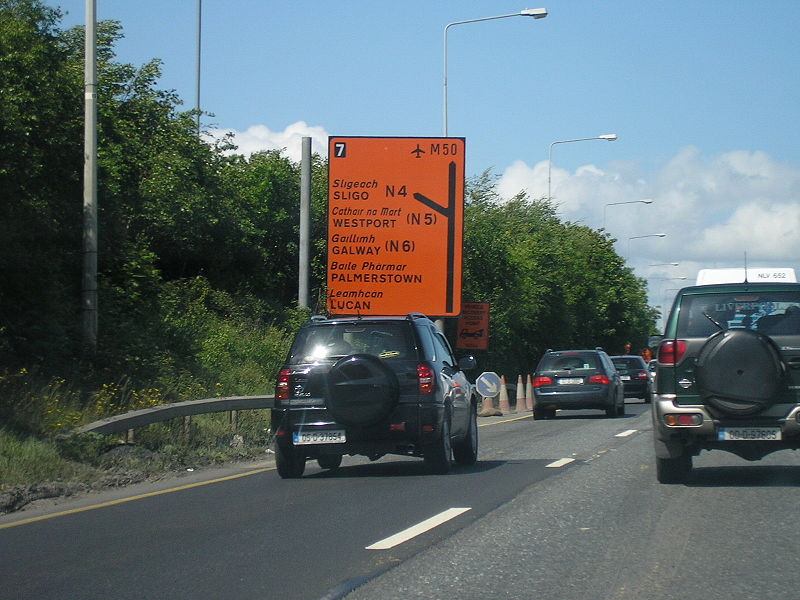 File:M50 Northbound, through upgrade works approaching J7 - Coppermine - 11916.JPG