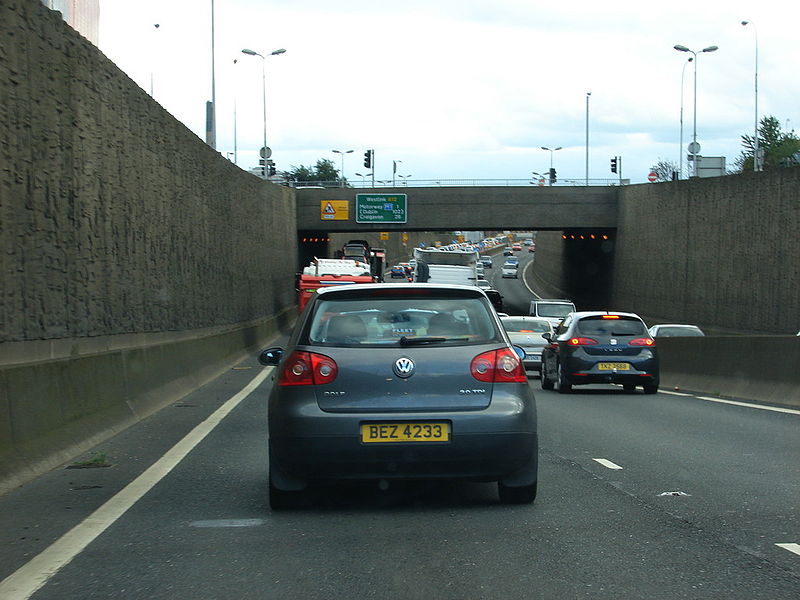 File:A12 Westlink heading south - Coppermine - 14642.jpg