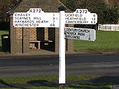 Signpost in Newick, West Sussex - Coppermine - 5109.jpg
