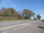Whipsnade Road on Dunstable Downs - Geograph - 4915949.jpg
