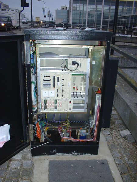 File:PEEK TRX Controller - Coppermine - 5931.JPG