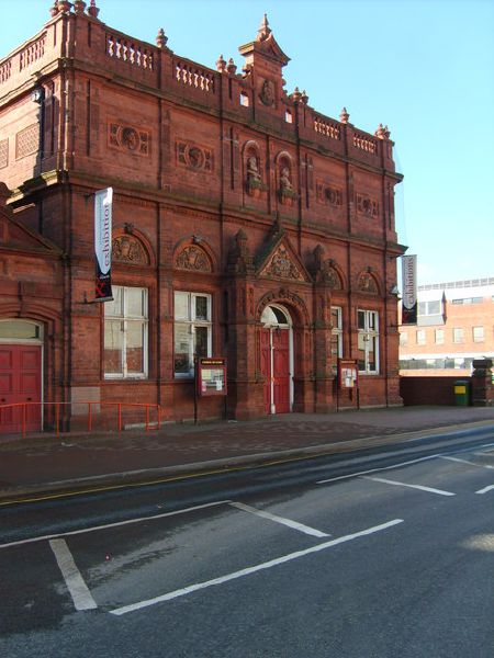 File:Wednesbury Museum (C) Gordon Griffiths - Geograph - 1644754.jpg