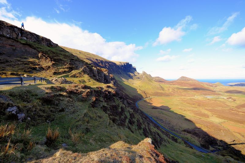 File:Quiraing Pass.jpg