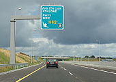 M6 terminal junction at Athlone - Coppermine - 19361.JPG