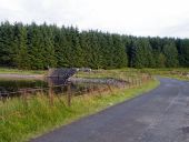 C48 (Inverclyde) Loch Thom - Geograph - 1417666.jpg