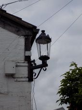 IMG 1051.JPG wall lantern tewkesbury.jpg