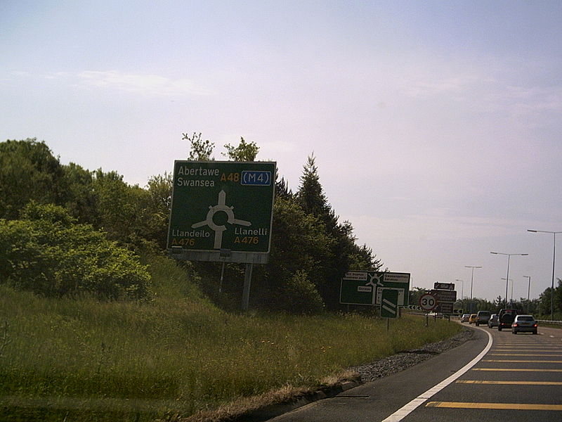 File:A48 Swansea - Coppermine - 6906.JPG