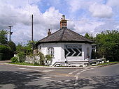 Toll House at Weethley Gate - Geograph - 7660.jpg