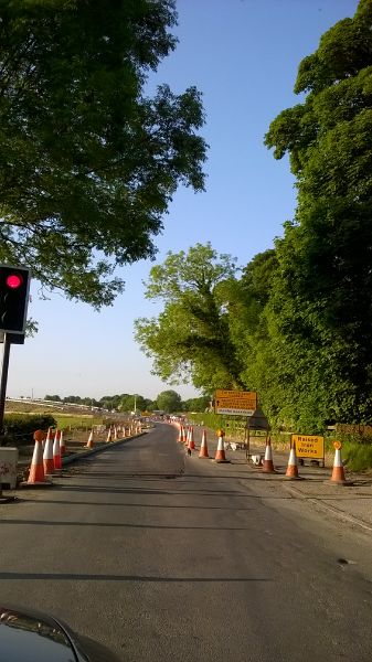 File:20160605-1920 - Catterick Lane approaching A1(M) bypass - 54.3656801N 1.6359857W.jpg