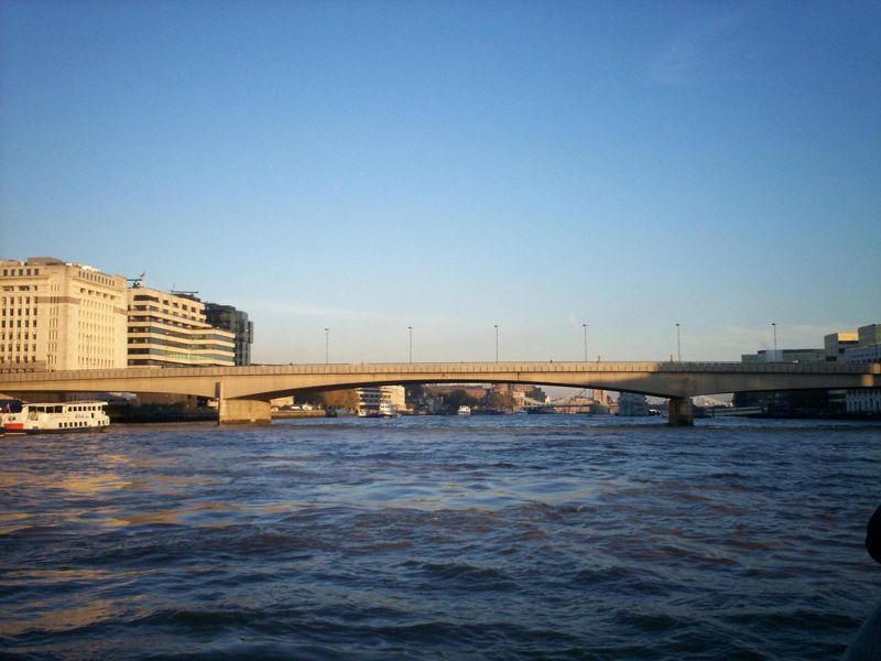File:London Bridge (A3).JPG