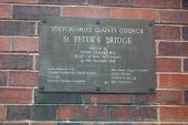 Burton-upon-Trent St Peters Bridge opening plaque 14 11 1985.jpg