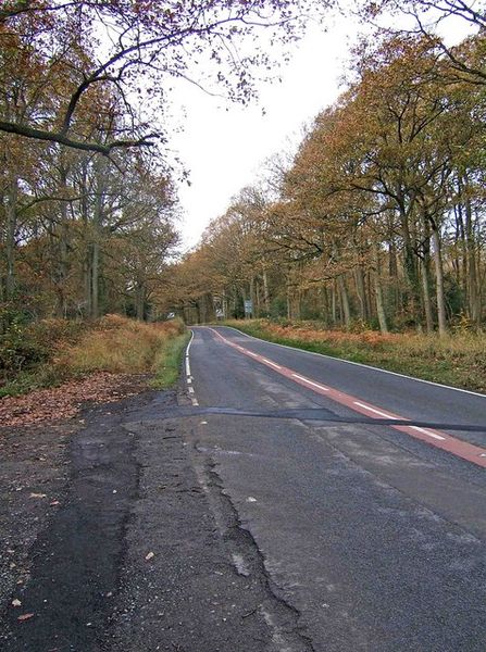 File:B4194 road - Geograph - 1577761.jpg