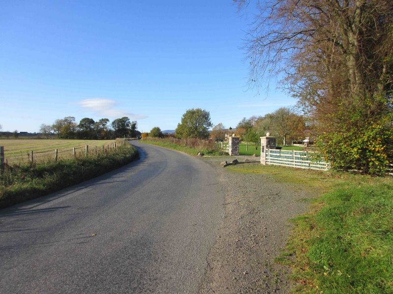 File:B918 near Burnbrae.jpg