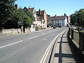 Approaching the junction of the B4190 and the B4195 - Geograph - 1455138.jpg