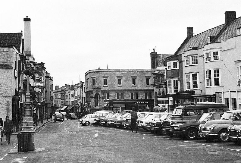 File:1970 Wells- Market Square & A39 - Coppermine - 15705.jpg