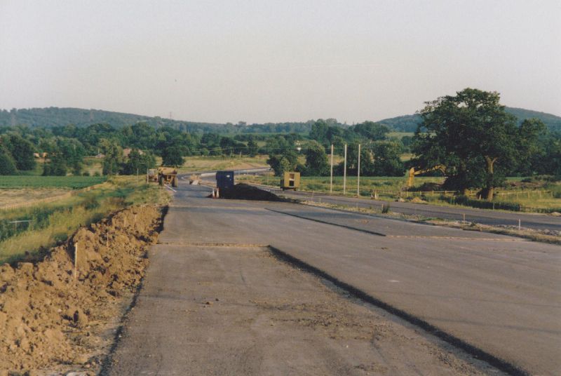 File:A3-Petersfield+.jpg